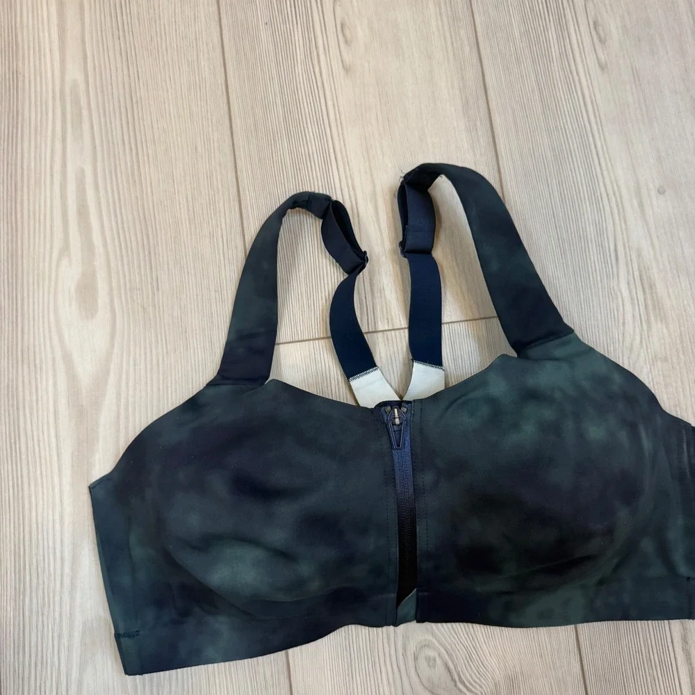 Victorias Secret Knockout Front Close Sport‎ Bra 38D Blue Tie Dye High Impact